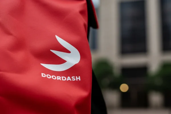 Houston 2026: ¿Son los repartidores de DoorDash empleados
